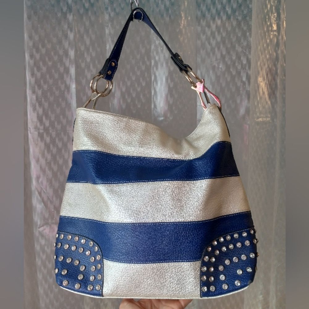 Beautiful Unbranded Shoulder Purse